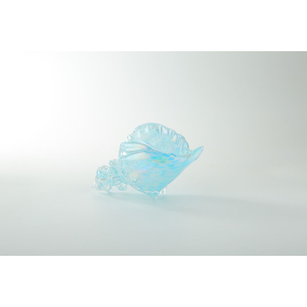 CC Home Furnishings 8.5" Blue and Clear Glass Conch Shell Tabletop Decoration